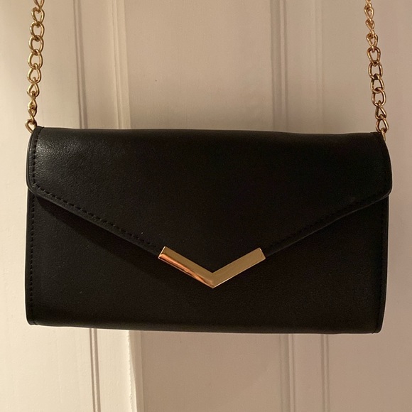 Urban Expressions Black Purse - Picture 1 of 6